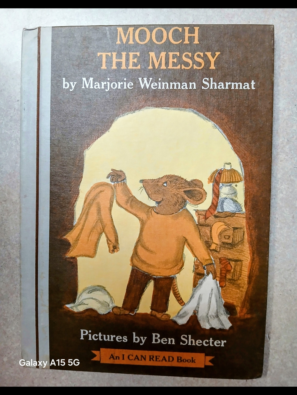 Mooch the Messy by Marjorie Weinman Sharmat - Brown & Cream Children's Book